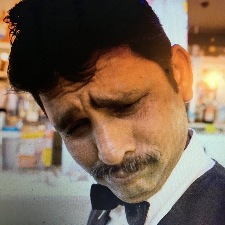 思いつき展のロゴ